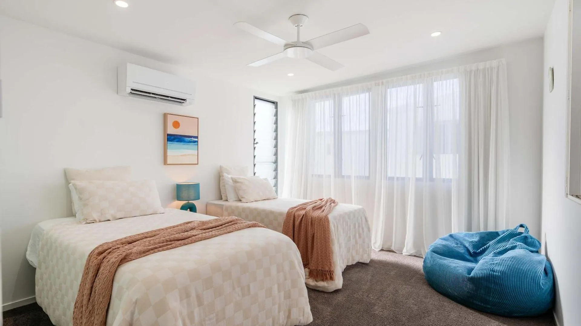 Cotton Tree Beach House - Stylish Family Convenience Maroochydore 0*,